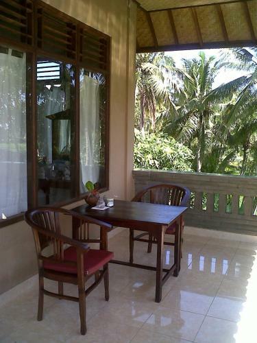 Hostal Arjana Bungalows Rice Field