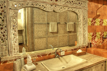 Villa Layla