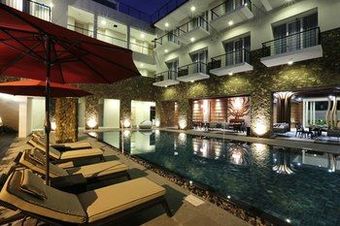Mahogany Hotel