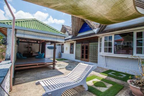 Bed & Breakfast Seminyak Oasis