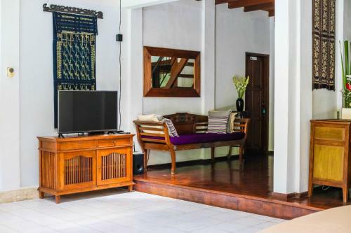 Bed & Breakfast Seminyak Oasis