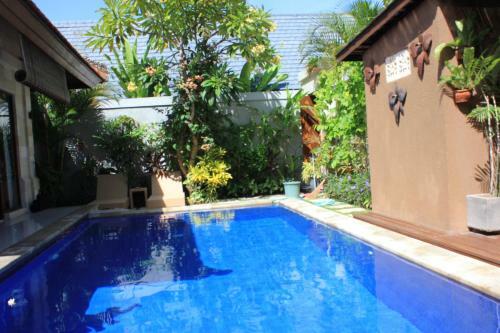 Taman Kesari Villas