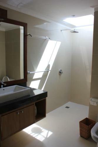 Taman Kesari Villas