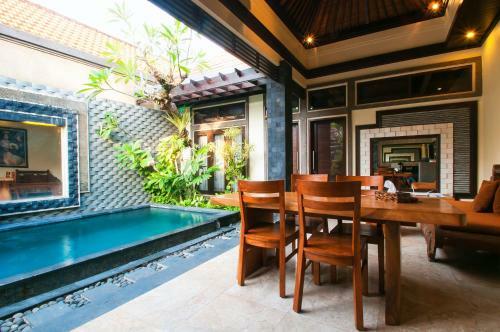 Taman Sari Bali Villas Kerobokan