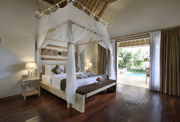 Hotel Puri Sunia Resort