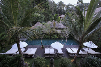Hotel Puri Sunia Resort