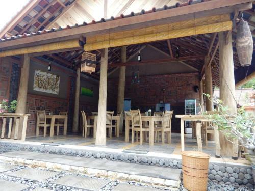 Hostal Mai Mondok Guest House