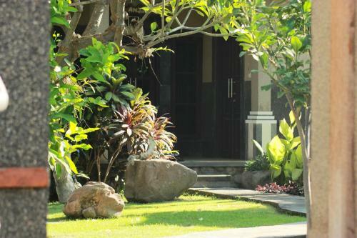 Hostal Mai Mondok Guest House