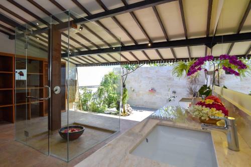 Villa Sumberkima Hill Retreat