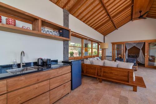 Villa Sumberkima Hill Retreat