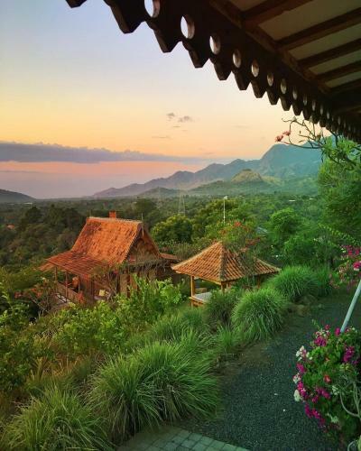 Villa Sumberkima Hill Retreat