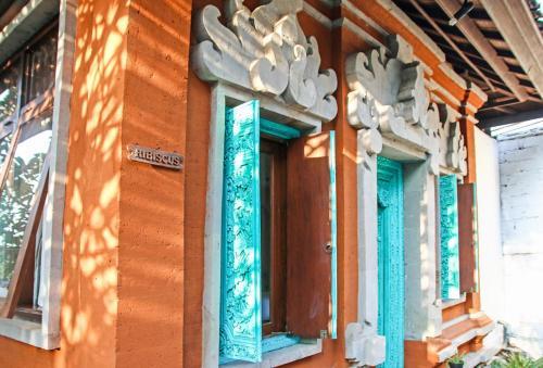 Hostal Sunhouse Guesthouse