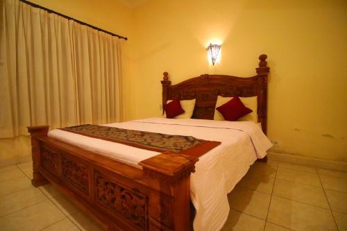 Hostal Adi Santia Bungalows