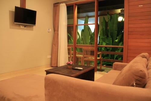 Hostal Semarandana Bedrooms And Pool