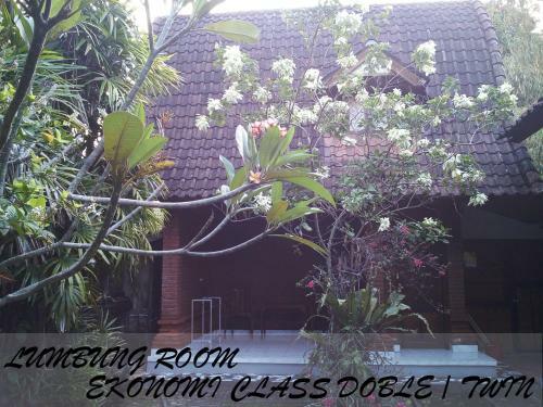 Hostal Madra Homestay