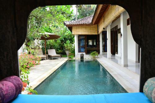 Villa Bulan Mas