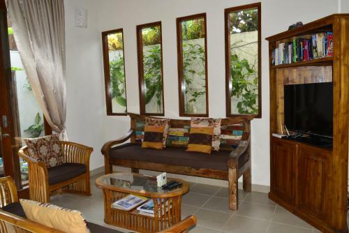 Villa Anggrek