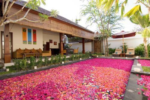 Ellora Villa