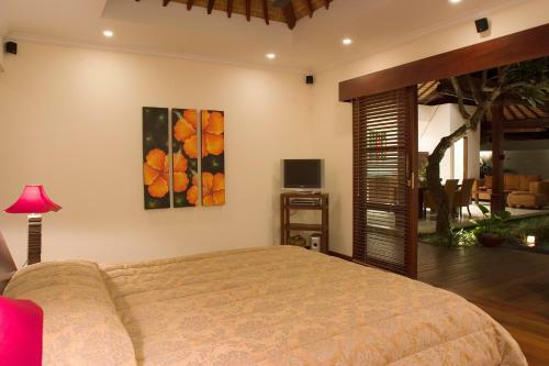 Ellora Villa