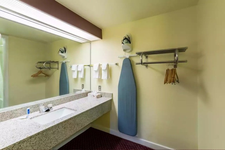 Hotel Rodeway Inn At Six Flags