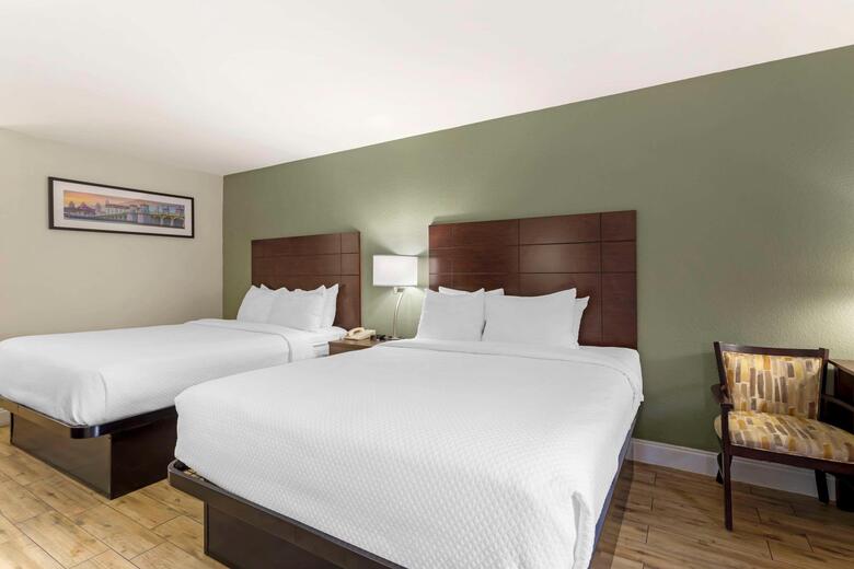 Hotel Comfort Inn