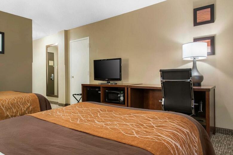 Hotel Comfort Inn Airport