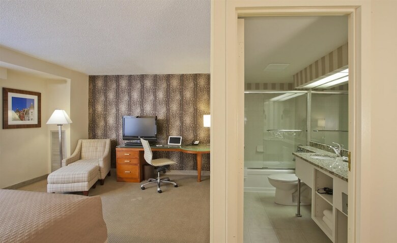 Hotel Georgetown Suites