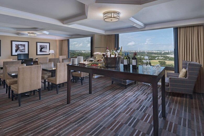 Sheraton Pentagon City Hotel