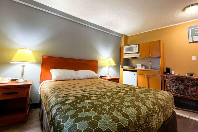 Hotel Econo Lodge Motel Village
