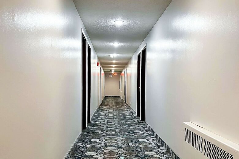 Hotel Econo Lodge Motel Village