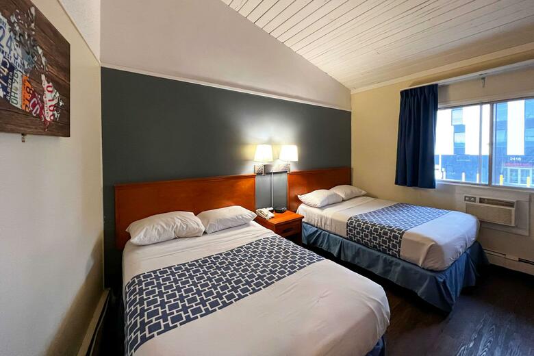 Hotel Econo Lodge Motel Village