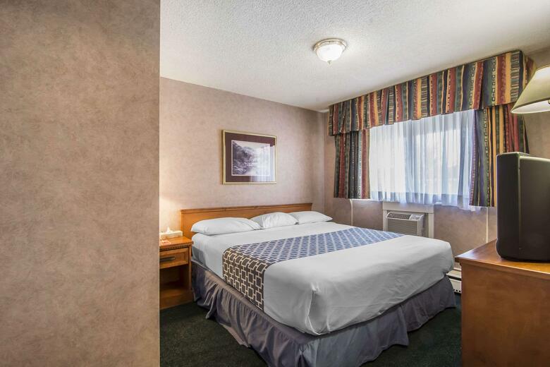 Hotel Econo Lodge Motel Village