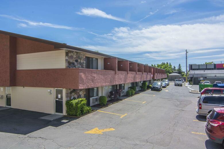 Hotel Econo Lodge Motel Village