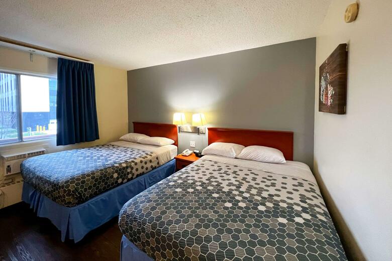 Hotel Econo Lodge Motel Village