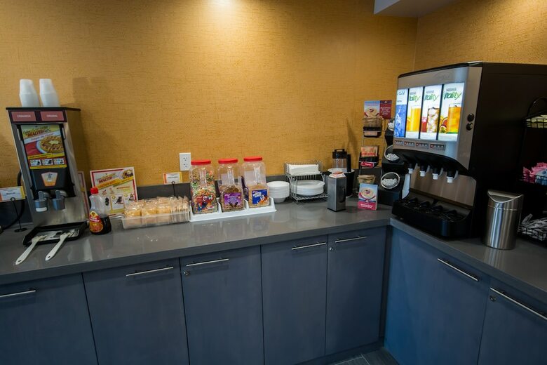 Hotel Comfort Inn Leamington