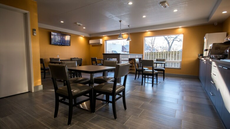 Hotel Comfort Inn Leamington