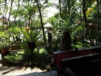 Hostal Okawati Hotel