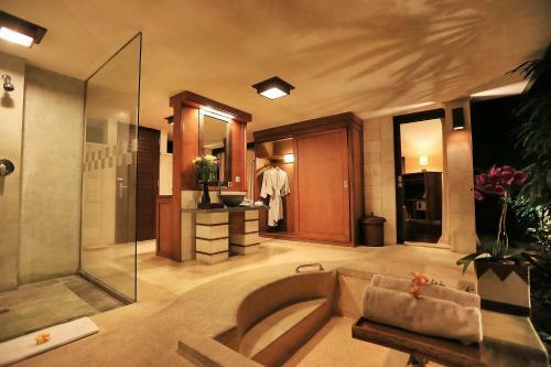 Villa The Sanyas Suite Bali