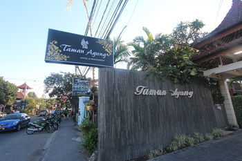 Taman Agung Hotel