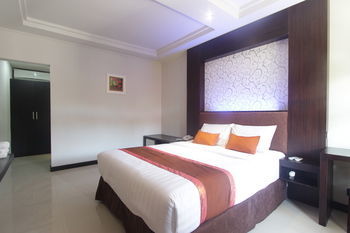 Taman Agung Hotel
