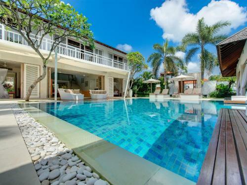 Villa Jajaliluna - An Elite Haven