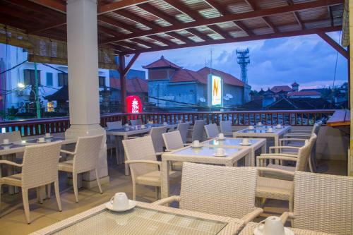 Kamini Hotel Legian
