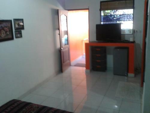 Hostal Ari Home Stay