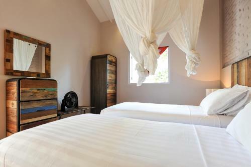 Villa De Siam