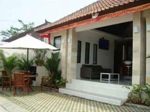 Tanjung Lima Villa