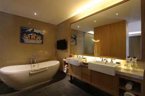 Hotel Ossotel Legian