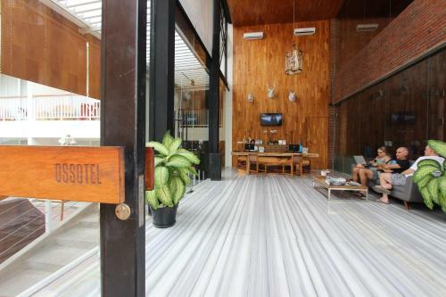 Hotel Ossotel Legian
