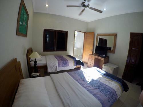 Hotel Sus Beach Cottages 1 Legian