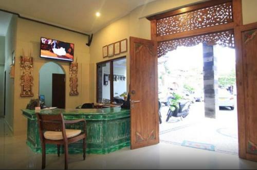 Hotel Sus Beach Cottages 1 Legian