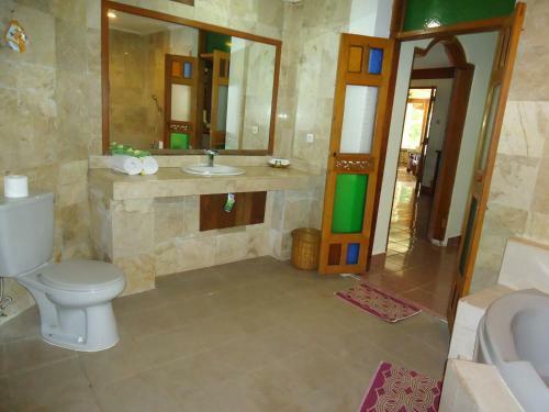 Hotel Ananda Resort Seminyak